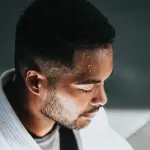 Eccessiva sudorazione: hai provato con i tessuti naturali?